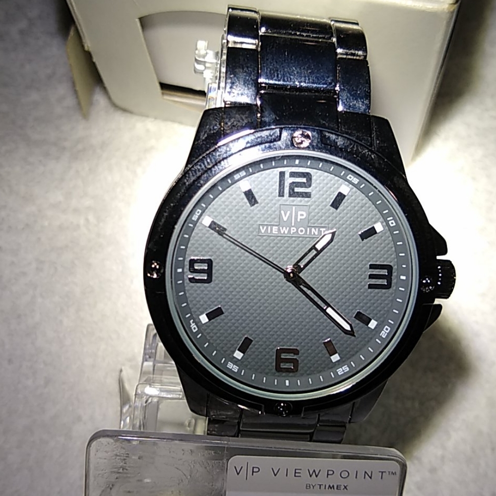 Men's silvertone viewpoint watch by Timex